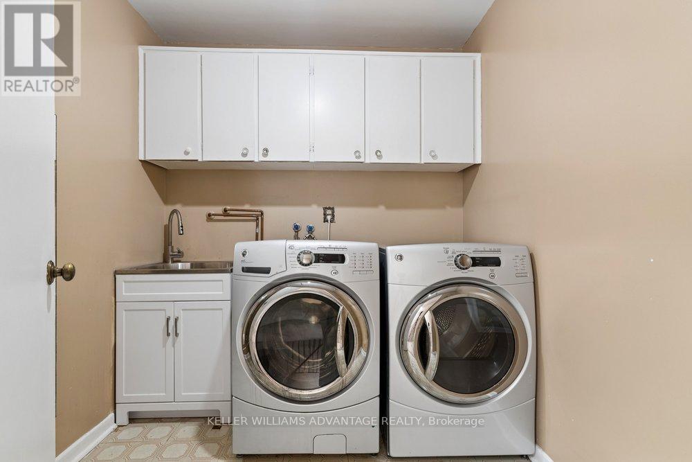 2192 CASTLESTONE COURT - 37