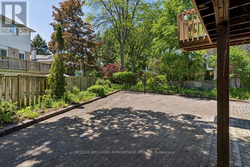 2192 CASTLESTONE COURT - 48