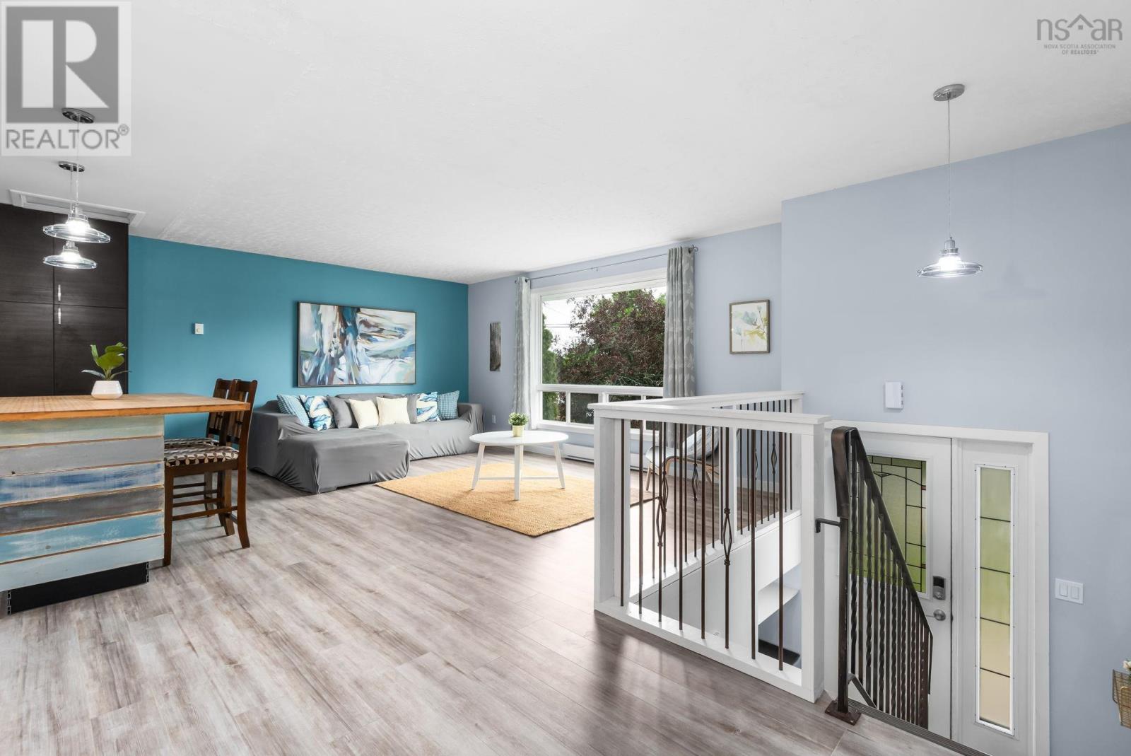 Property 3 of 38 of 1021 1023 Marie Crescent
