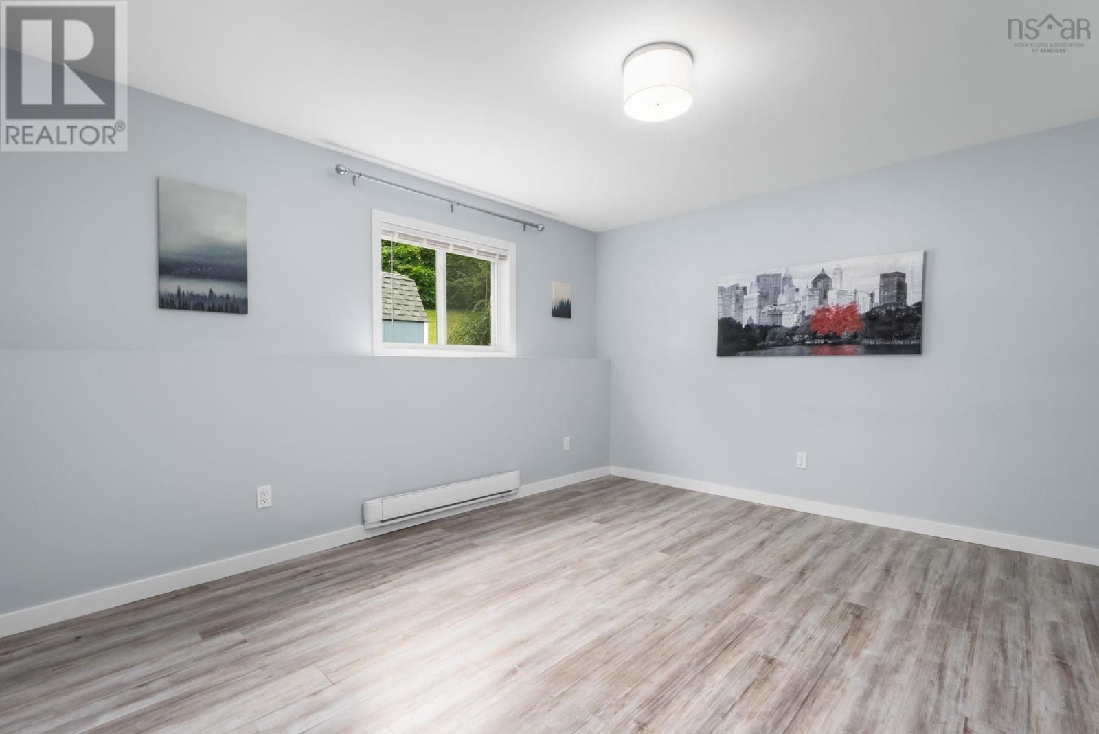 Property 22 of 38 of 1021 1023 Marie Crescent