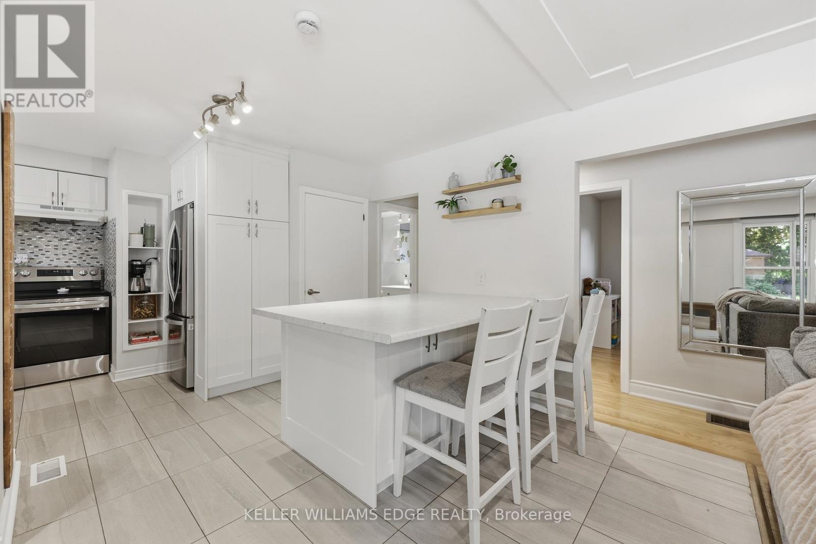 312 UPPER PARADISE ROAD - 10