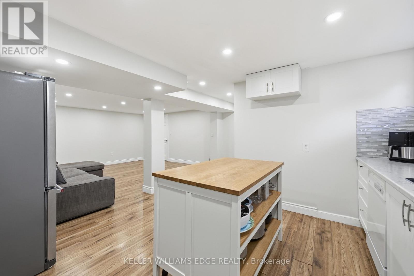 312 UPPER PARADISE ROAD - 19