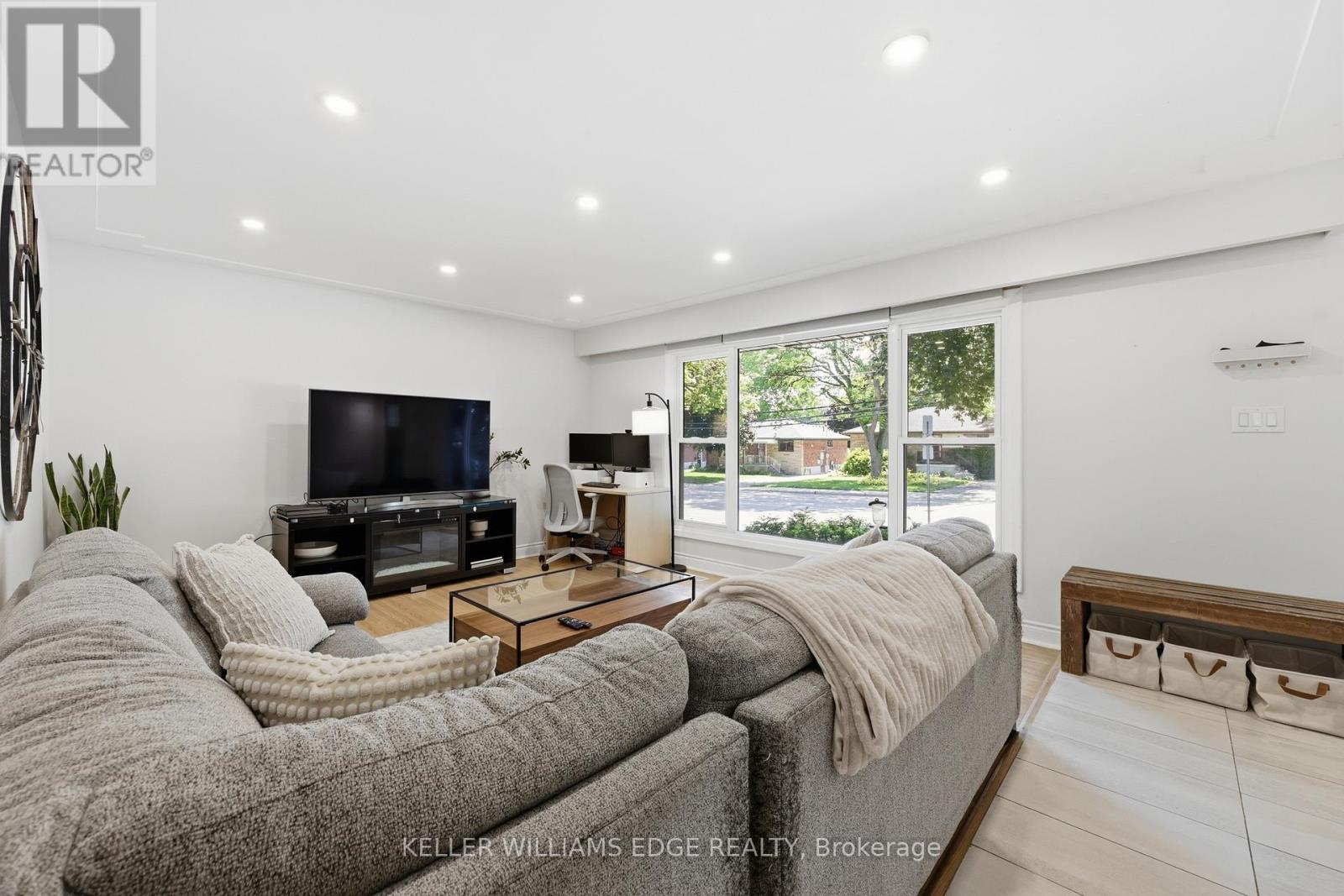 312 UPPER PARADISE ROAD - 6