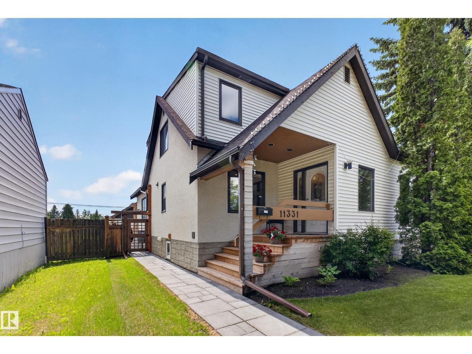 11331 75 AV NW — photo 11