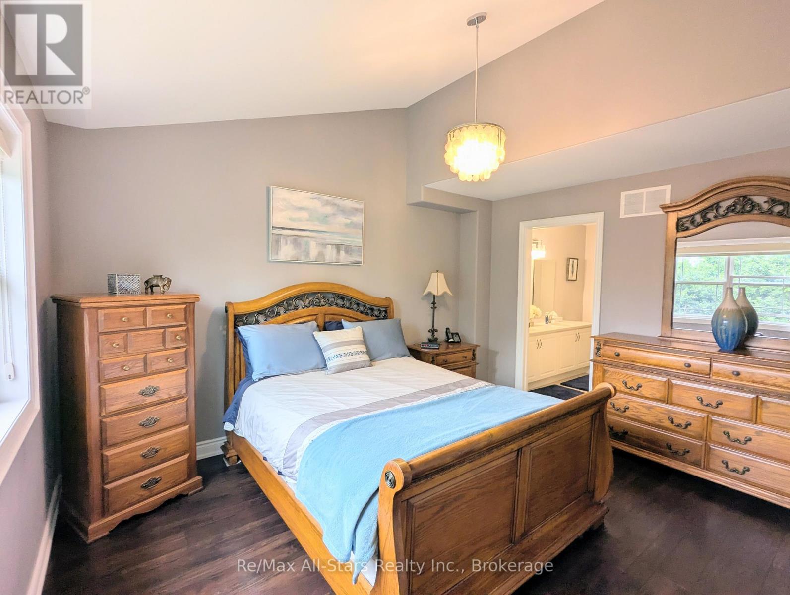 553 GRANGE WAY - 14