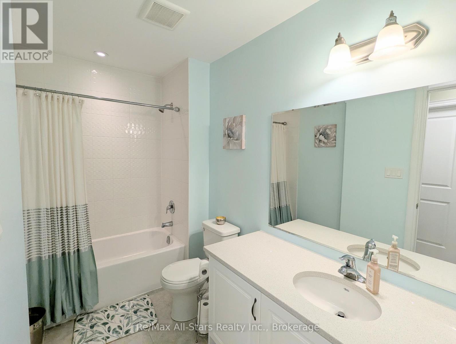 553 GRANGE WAY - 26