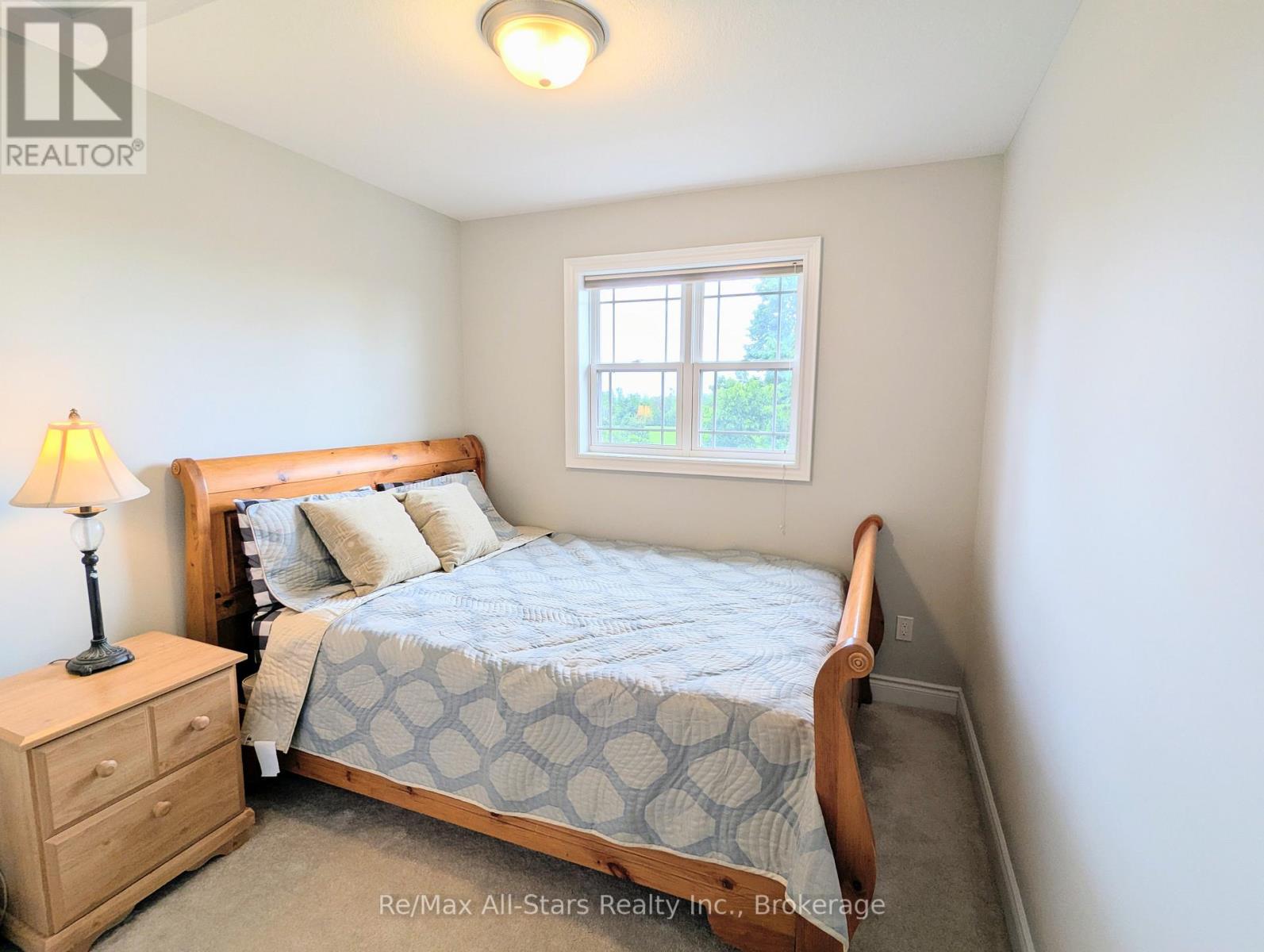 553 GRANGE WAY - 27