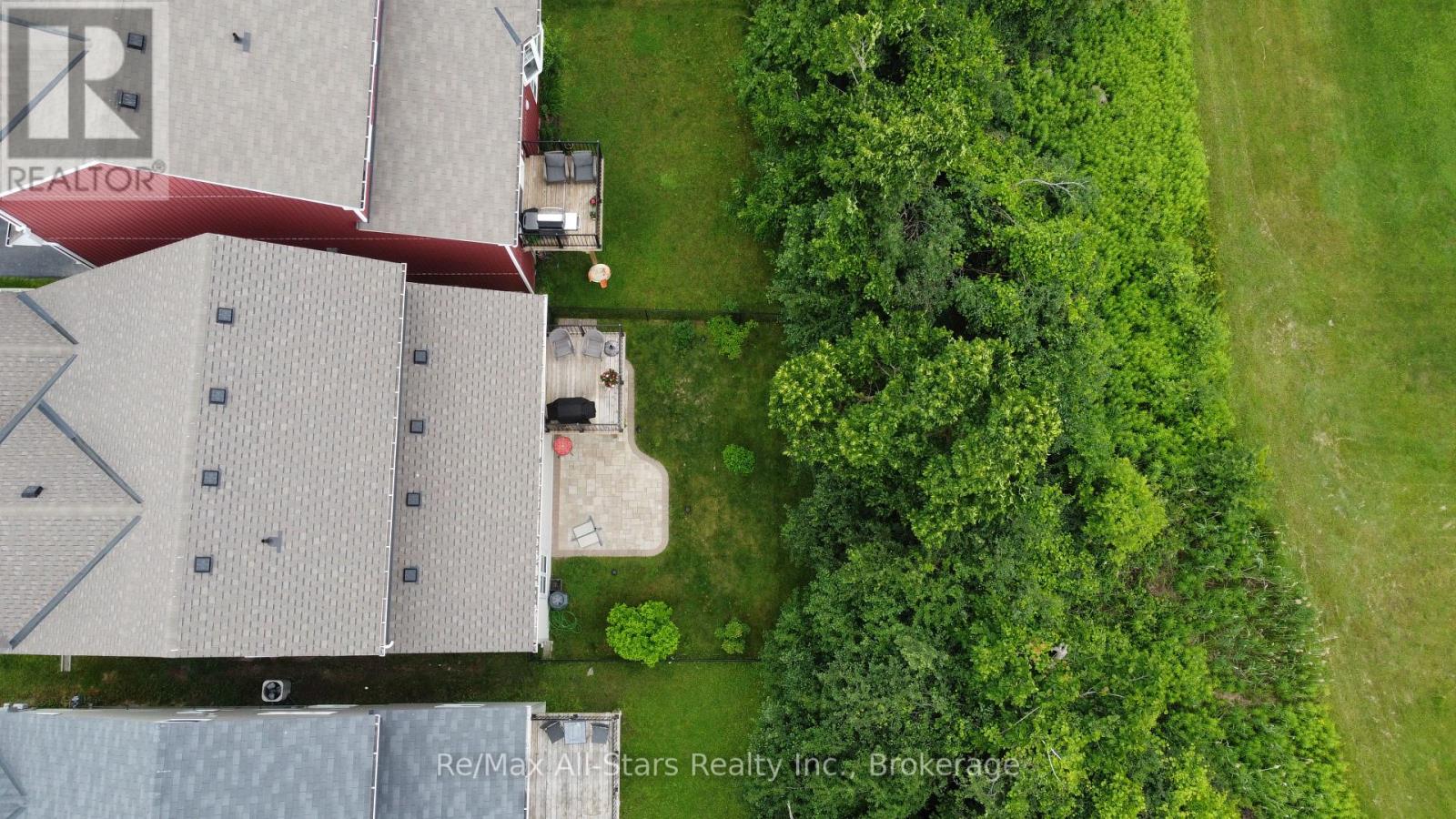 553 GRANGE WAY - 32
