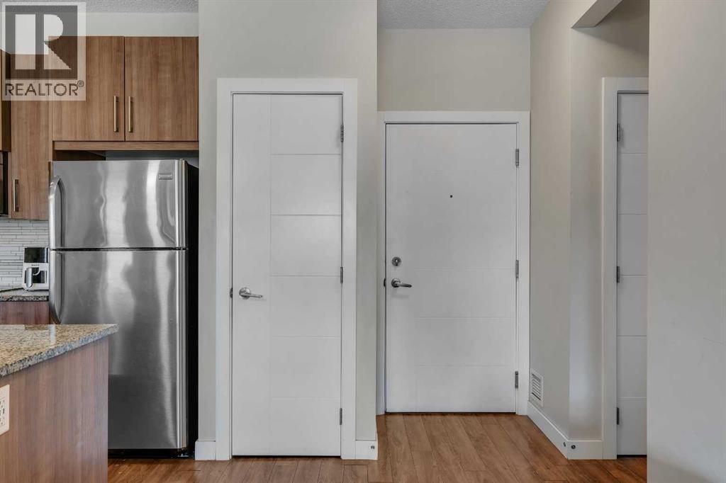 #108 8 Sage Hill Terrace NW - 21