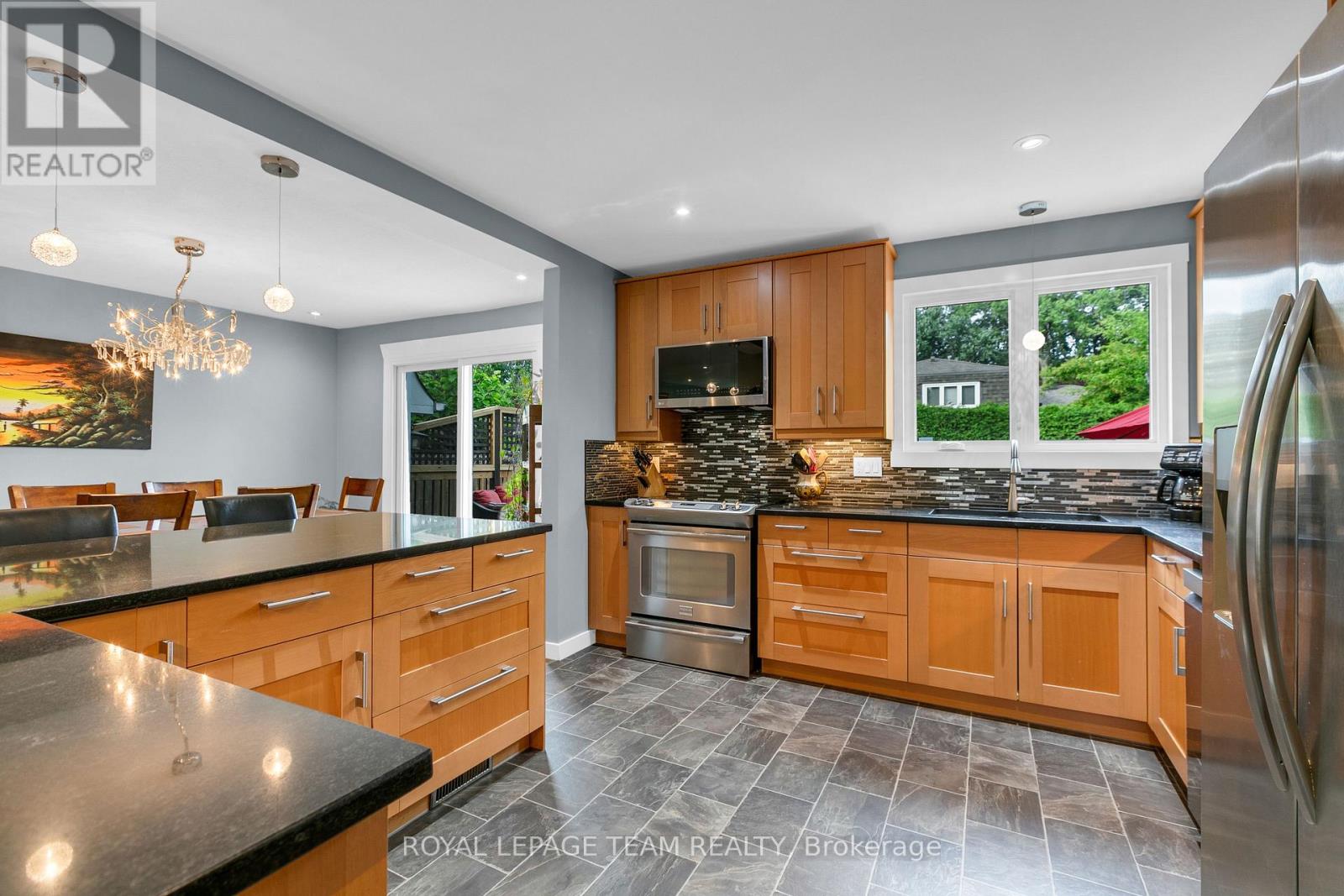 4 Bed, 4 Bath House for Sale in Ottawa – 62 NORTHPARK DRIVE, Ottawa – MLS# X13496262 - Image 10