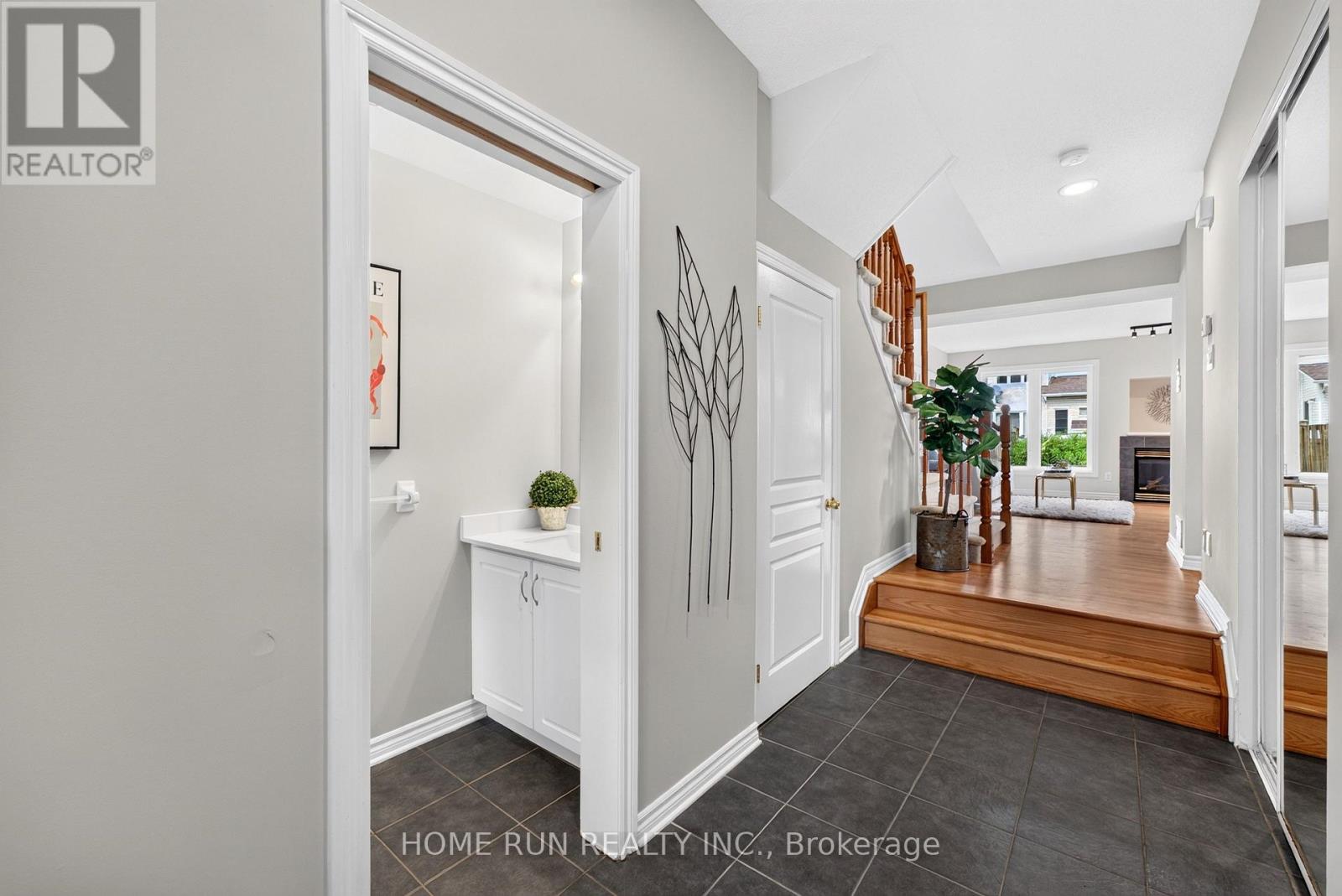 164 GRAY CRESCENT - 4