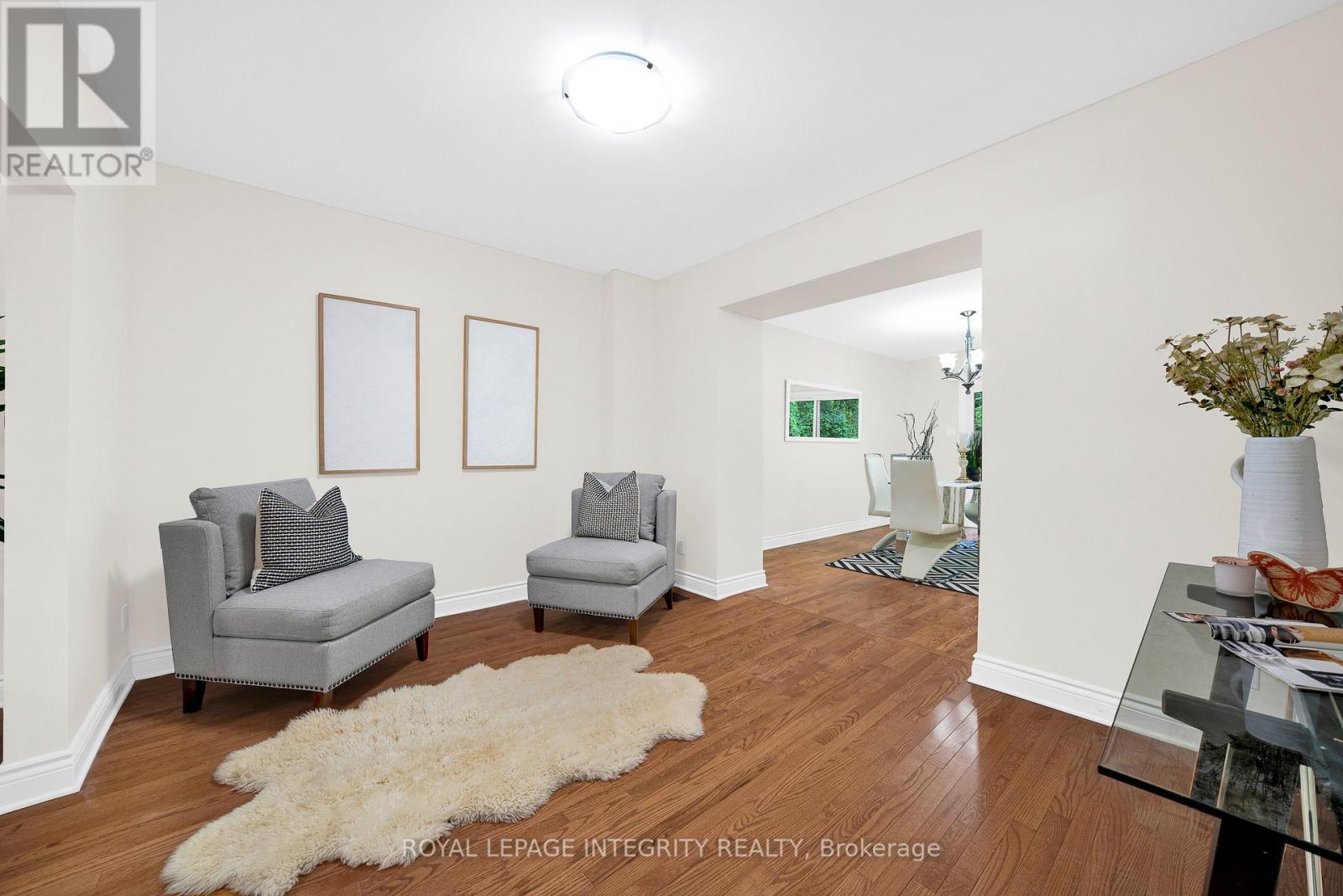 3 Bed, 3 Bath House for Sale in Ottawa – 318 SOMERSET STREET E, Ottawa – MLS# X13496290 - Image 14