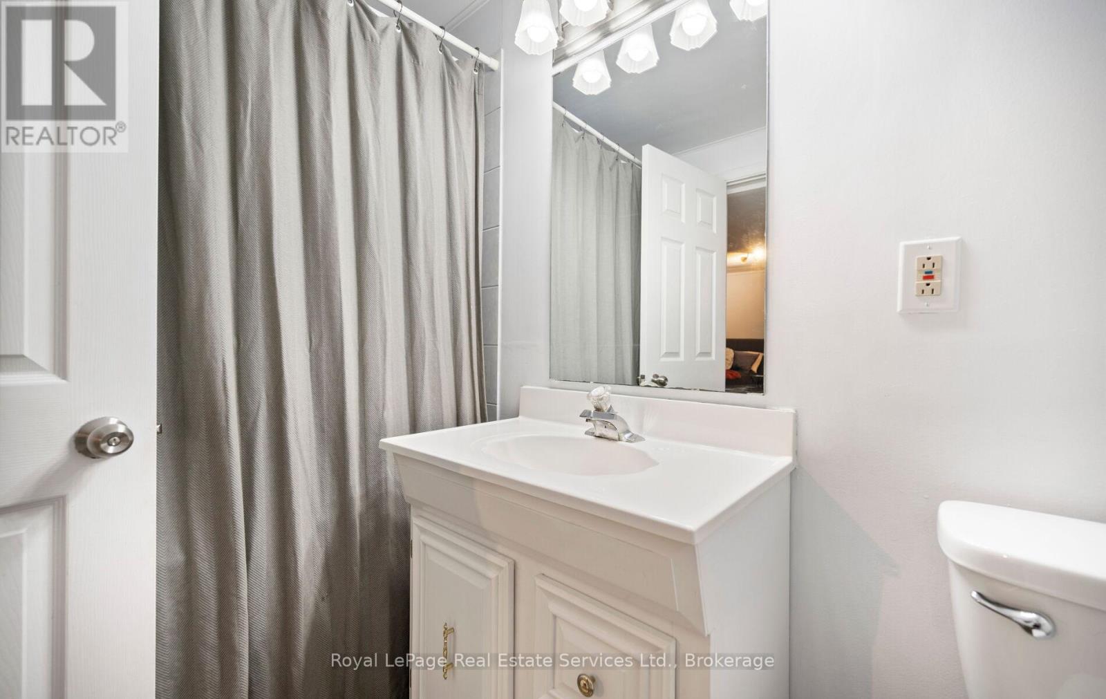 4513 IVY GARDENS CRESCENT - 35