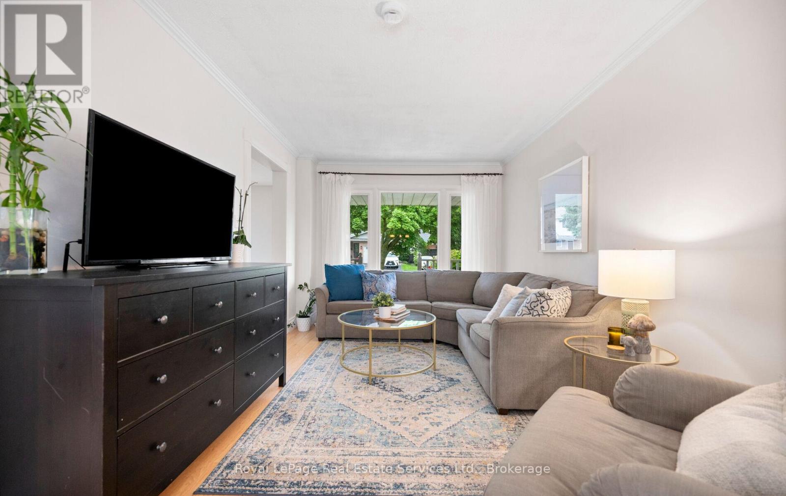 4513 IVY GARDENS CRESCENT - 5