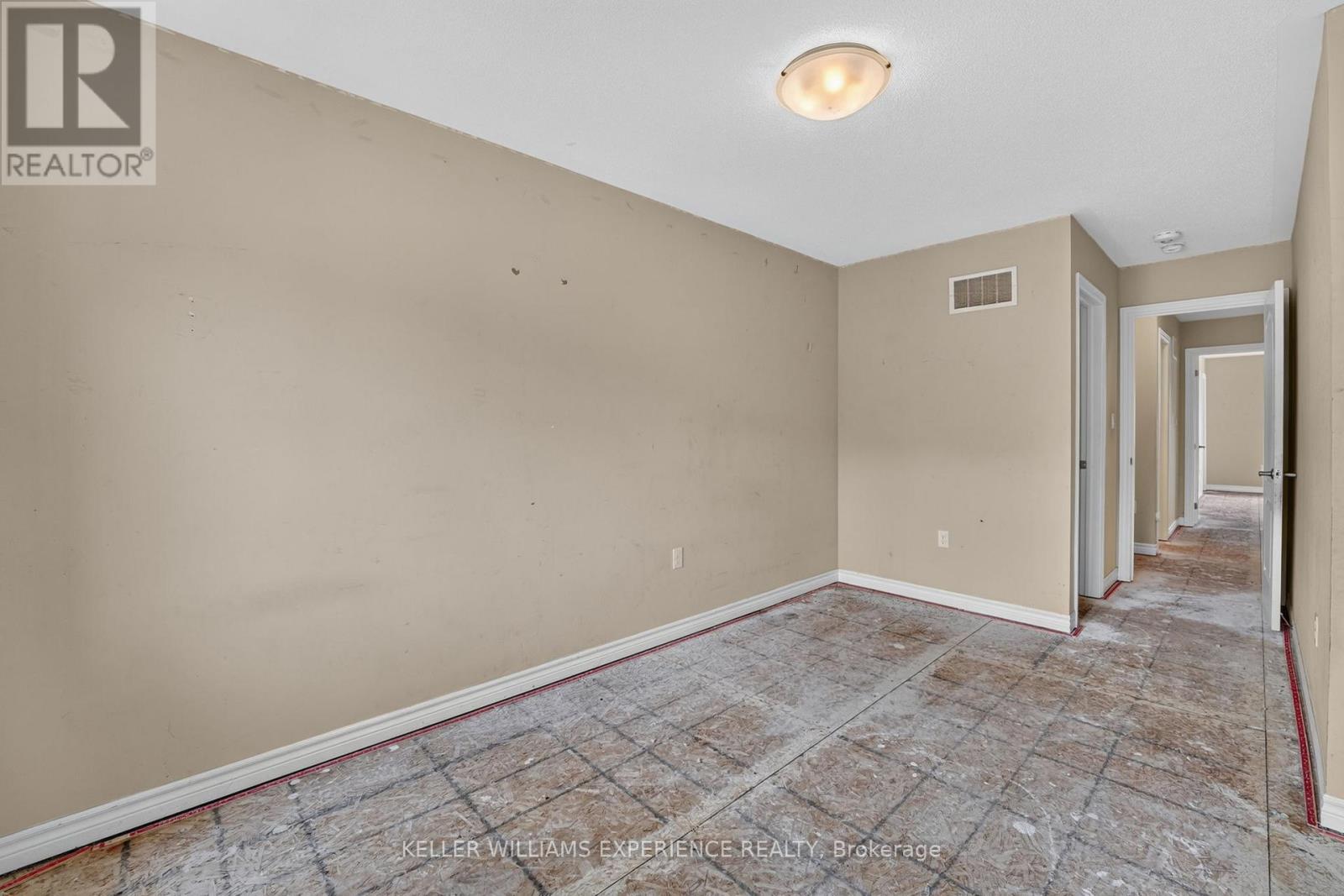 39 MILSON CRESCENT - 21