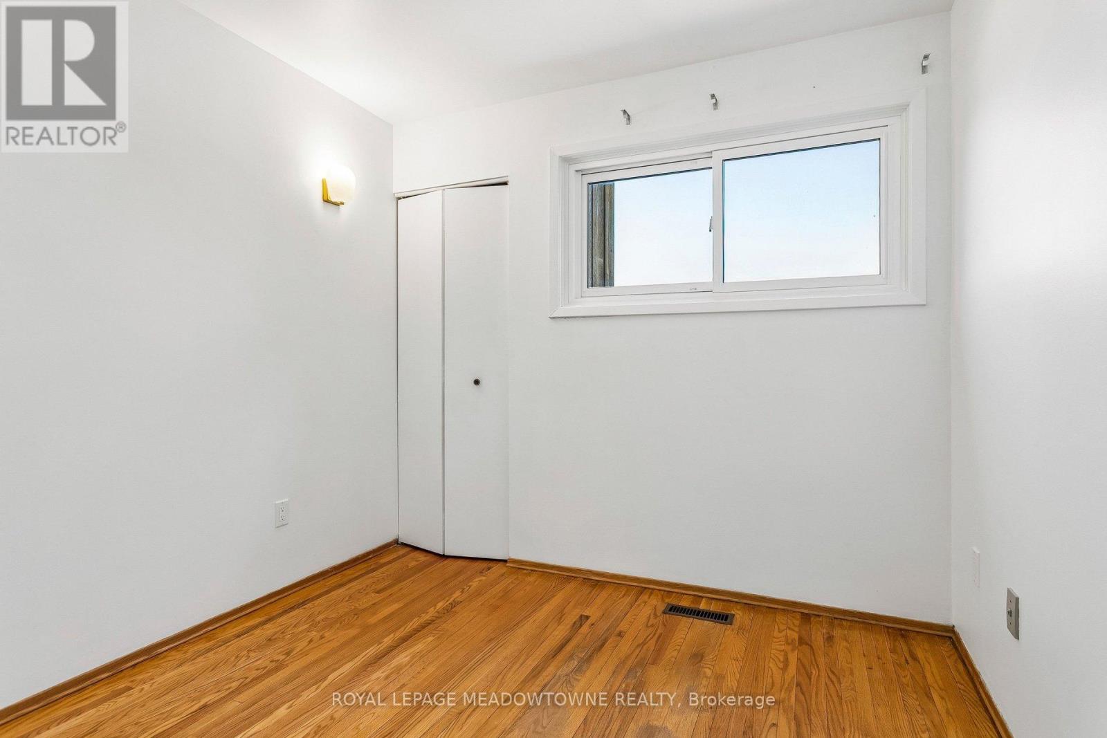 34 PLAINSMAN ROAD - 25
