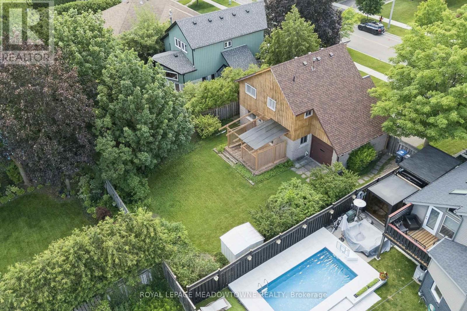 34 PLAINSMAN ROAD - 45