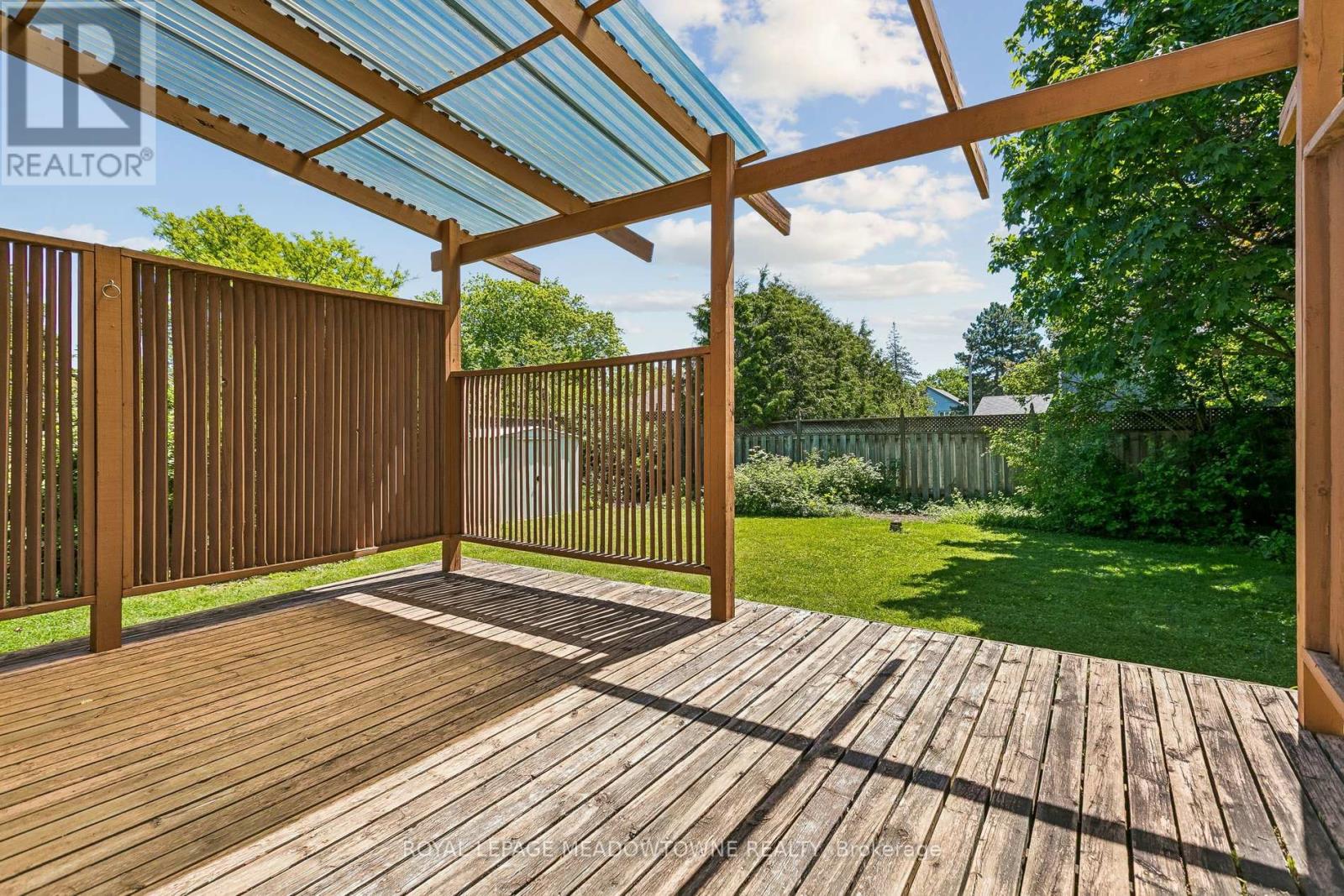 34 PLAINSMAN ROAD - 39