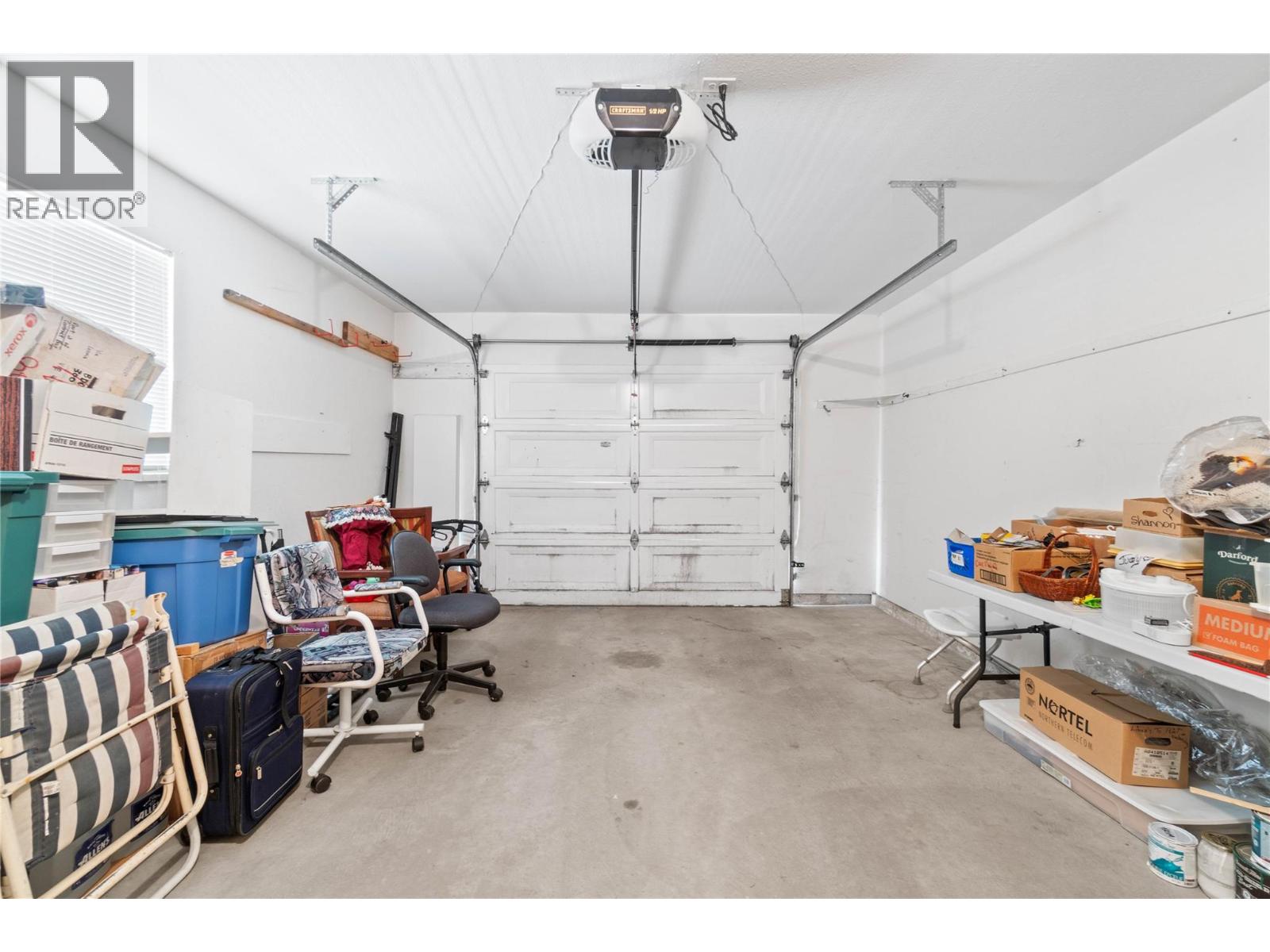 121 900 5 Avenue Southwest, Salmon Arm