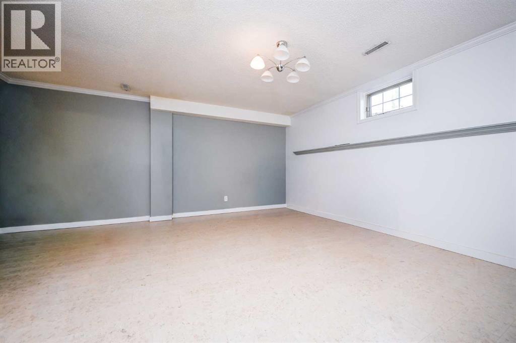8113 103 Street - 20