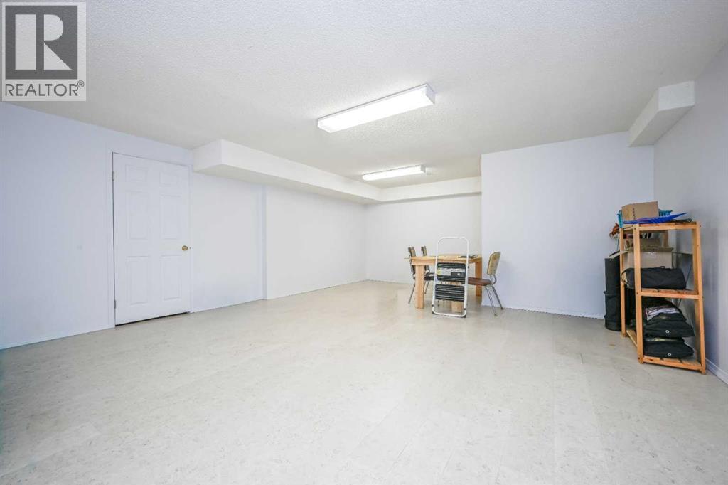 8113 103 Street - 21