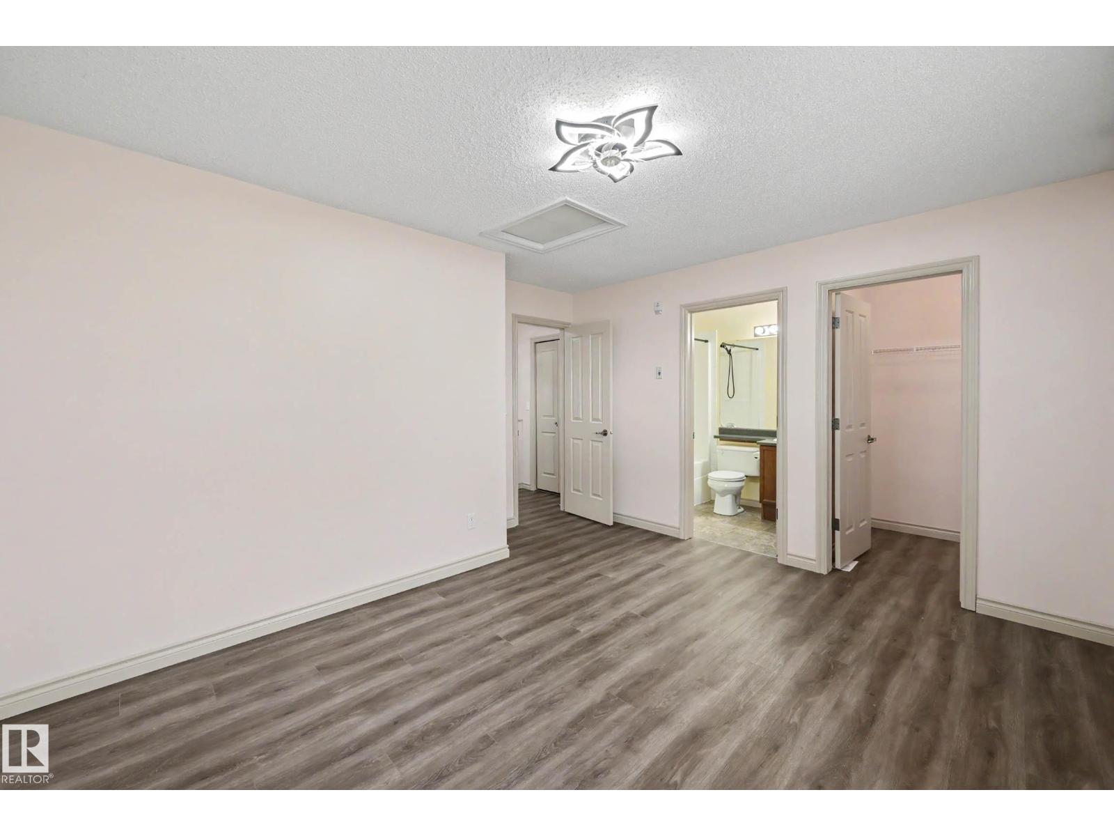 #92 13825 155 AV NW - 26