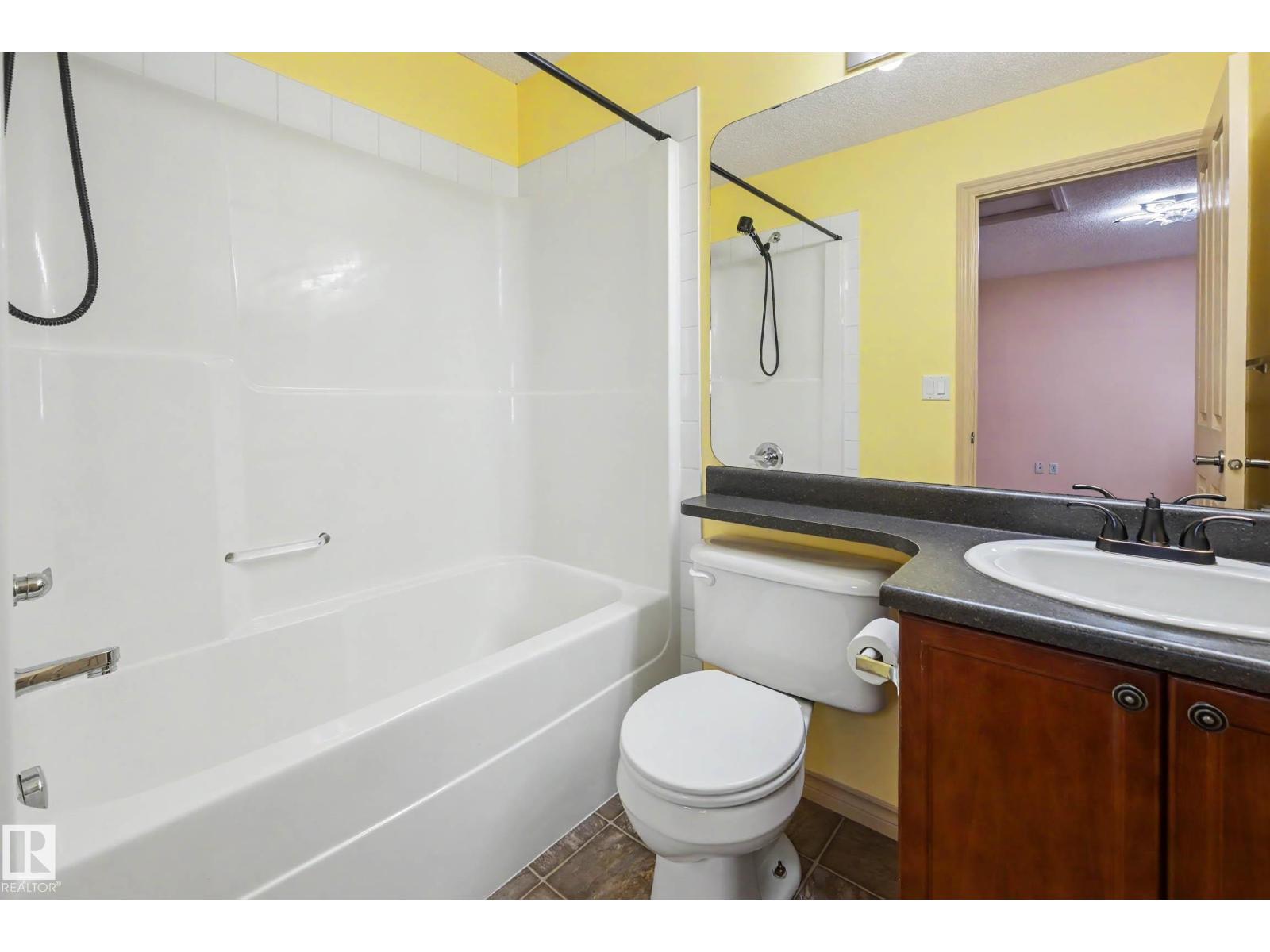 #92 13825 155 AV NW - 28