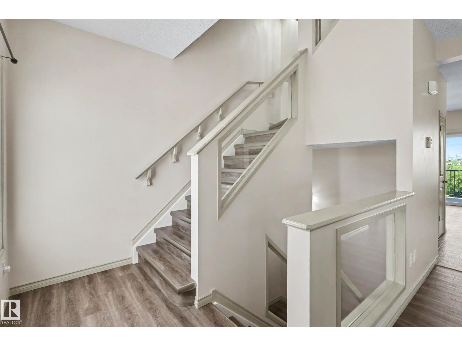 #92 13825 155 AV NW - 45