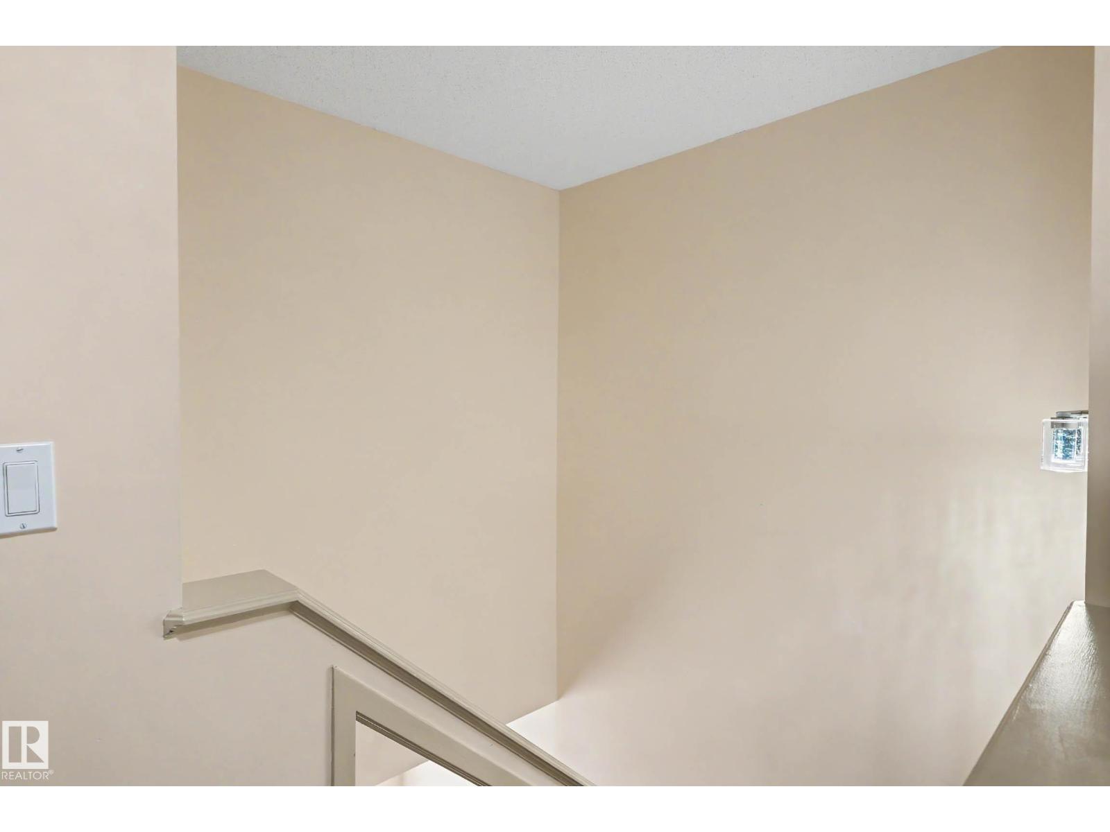 #92 13825 155 AV NW - 46