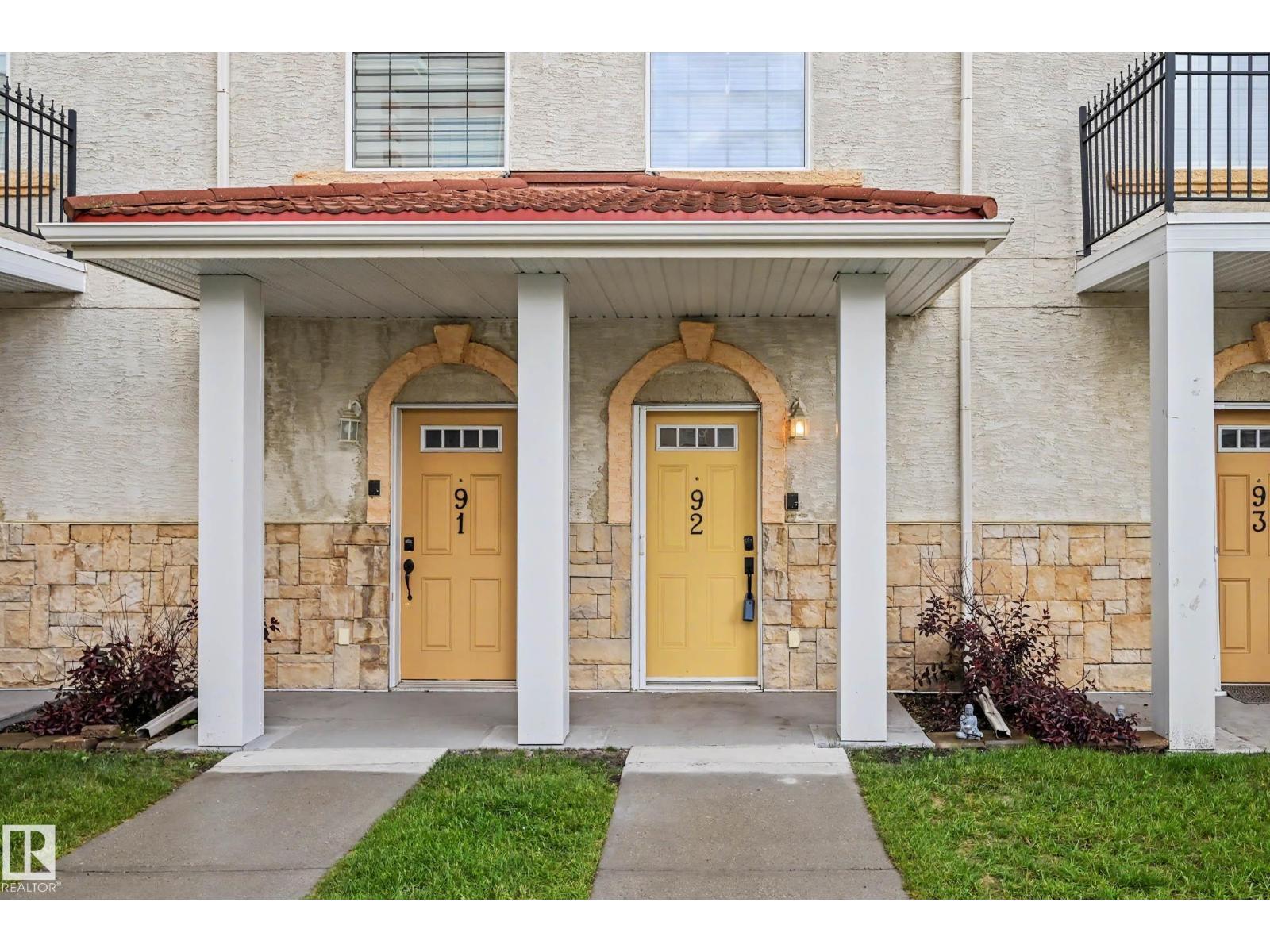 #92 13825 155 AV NW - 43