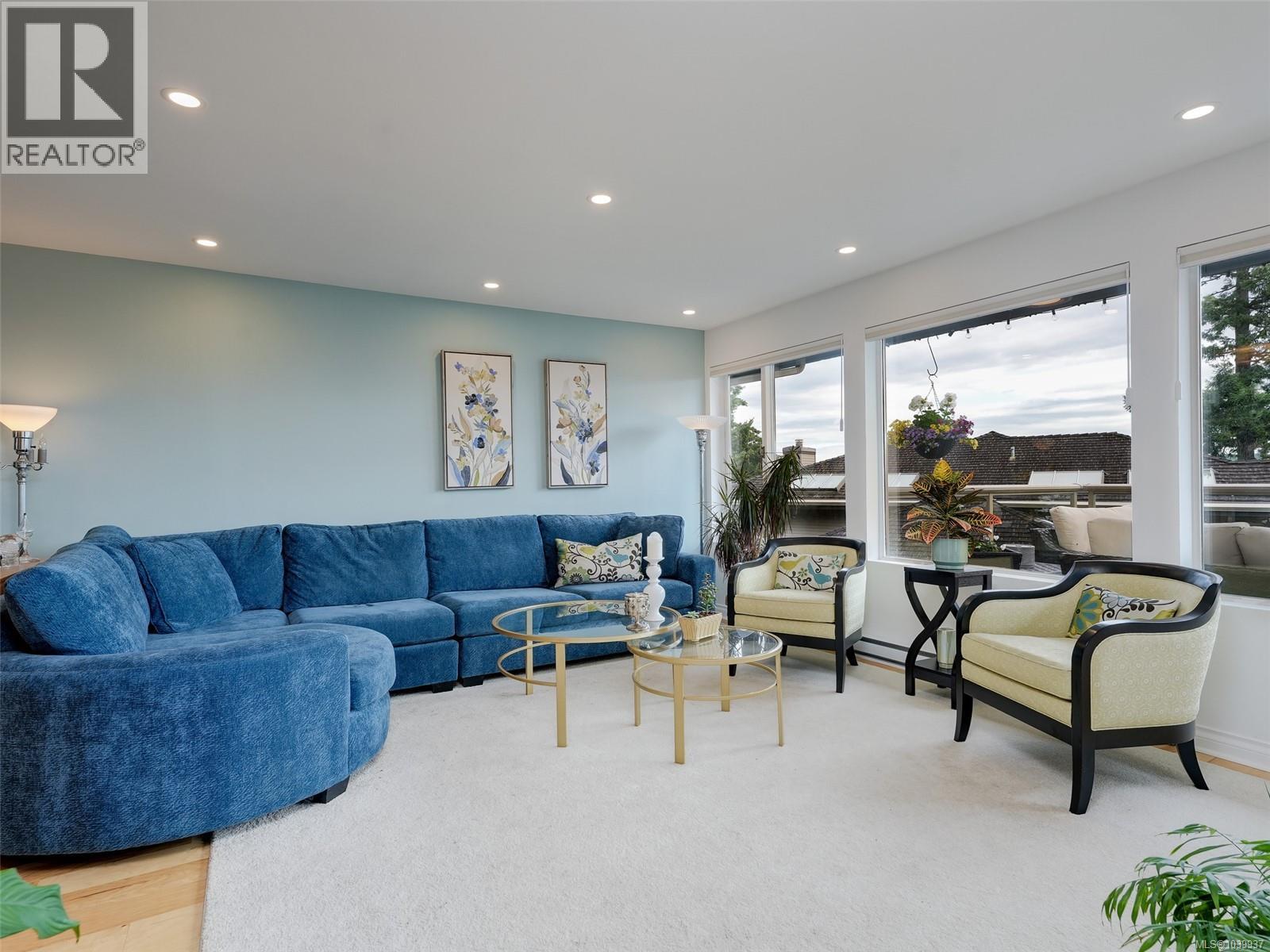 #29 2353 Harbour Rd - 5