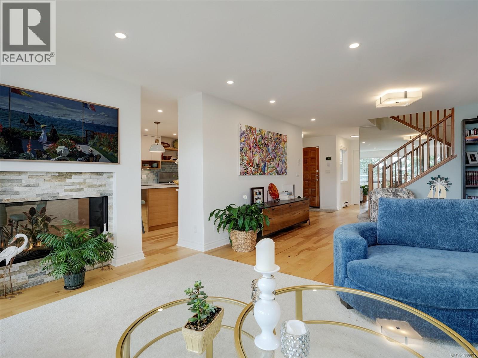#29 2353 Harbour Rd - 6