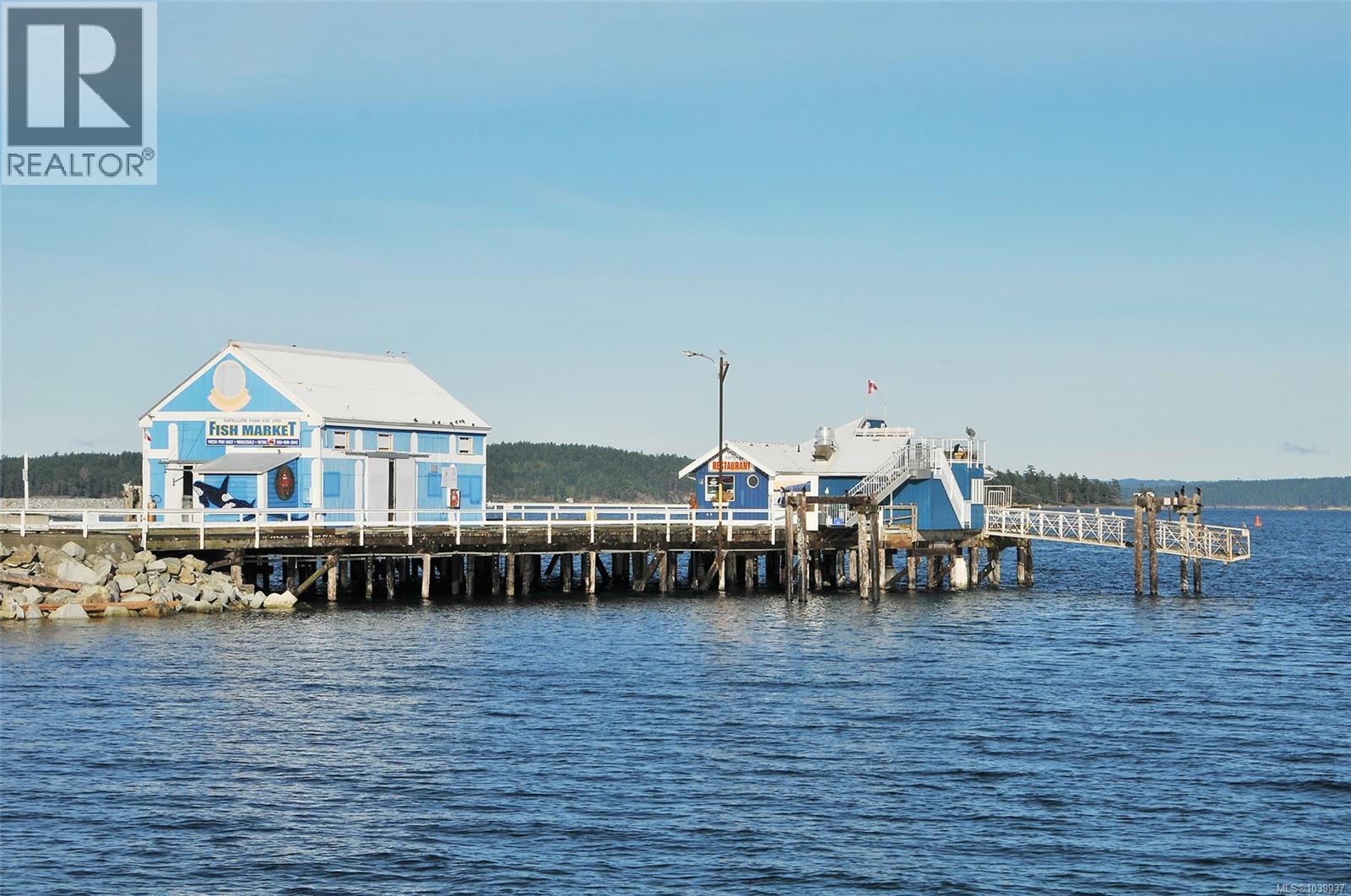 #29 2353 Harbour Rd - 34