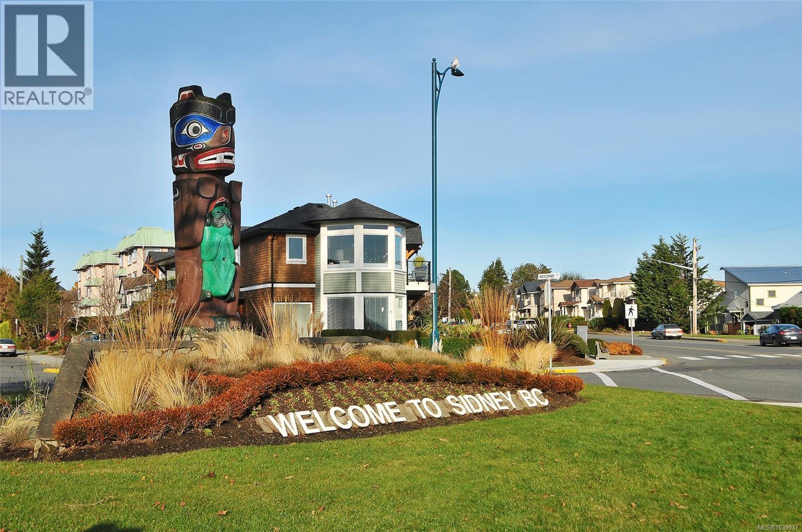 #29 2353 Harbour Rd - 31