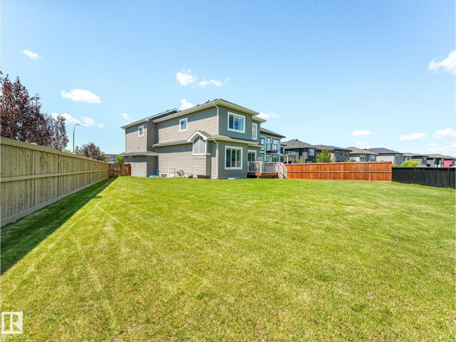 5411 66 ST - 60