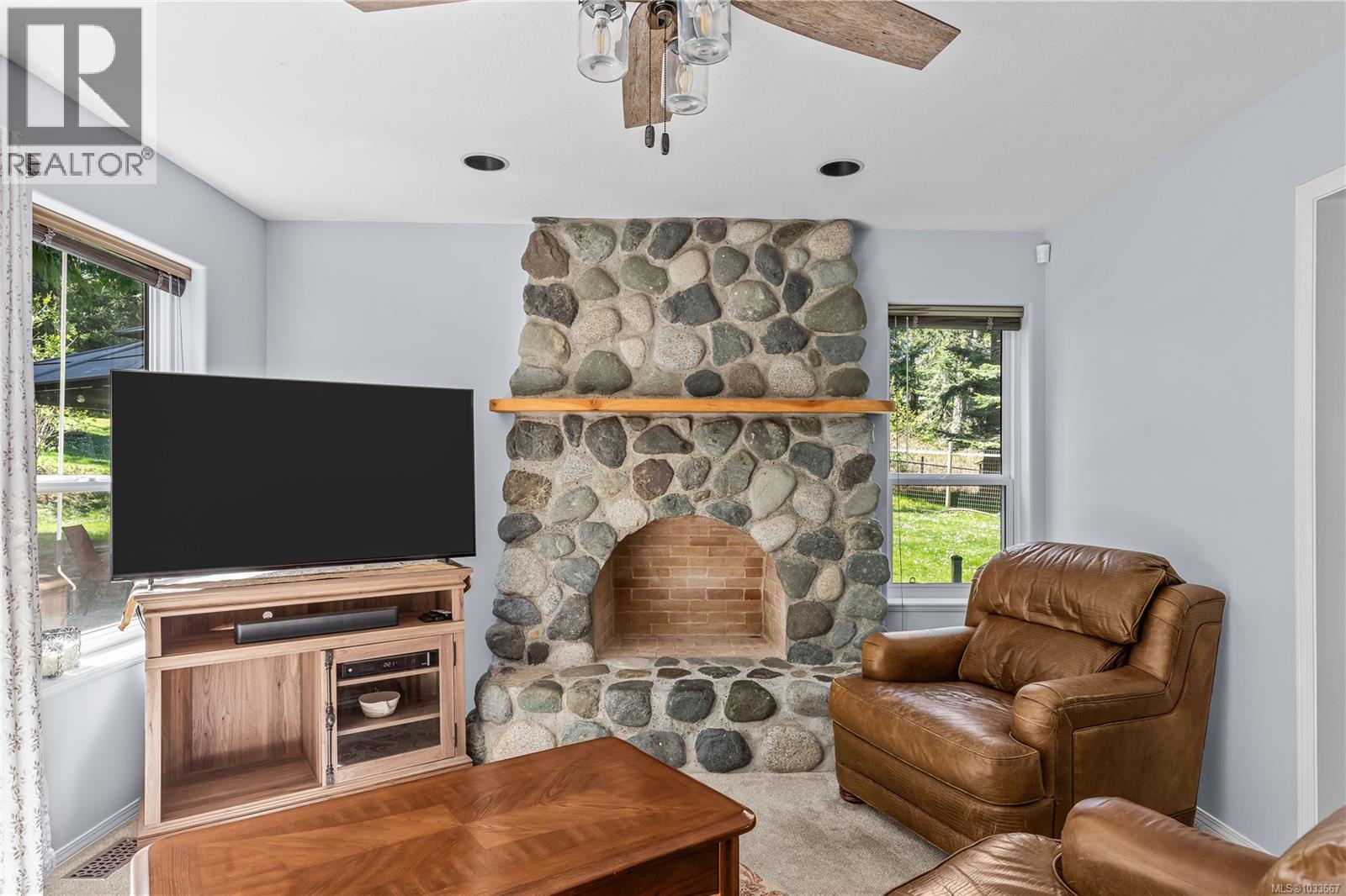 6249/6259 Island Hwy S - 40
