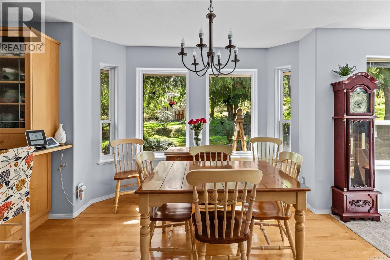 6249/6259 Island Hwy S - 41