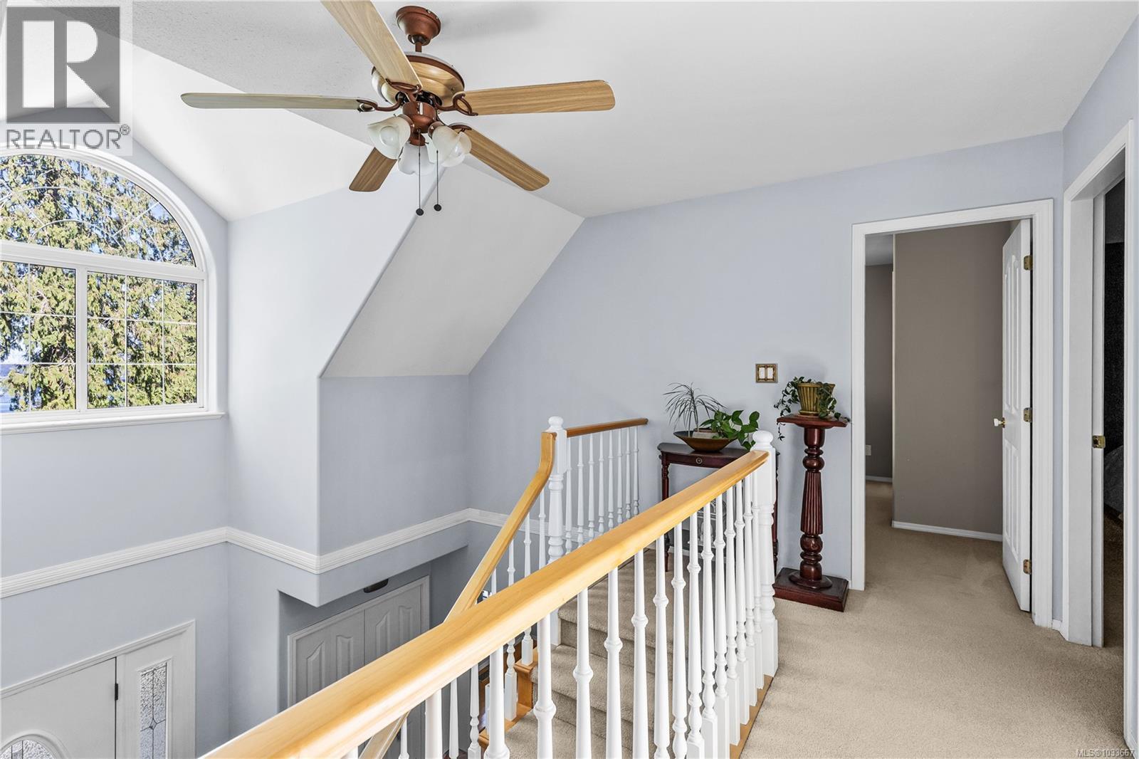6249/6259 Island Hwy S - 51