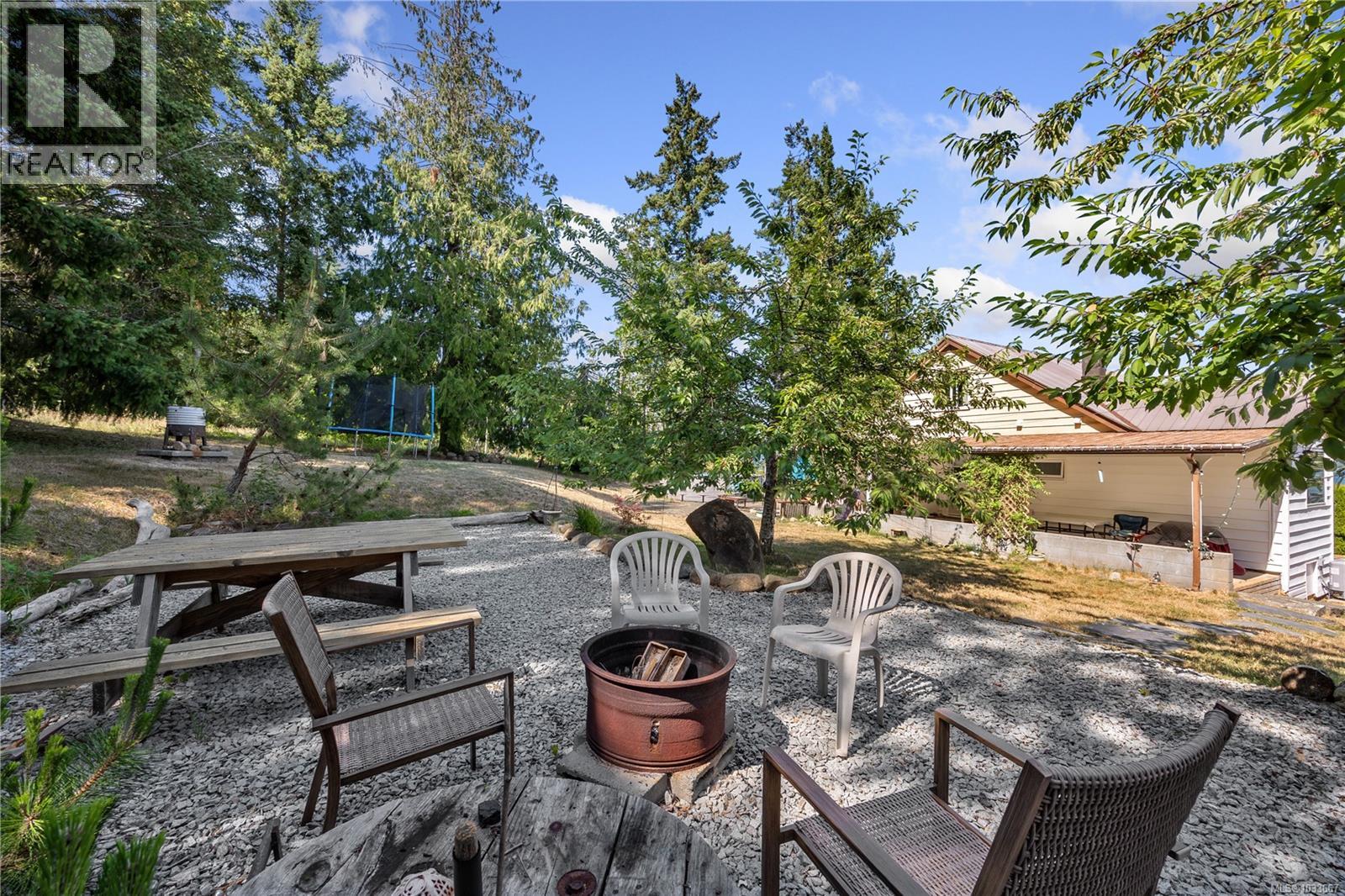 6249/6259 Island Hwy S - 85