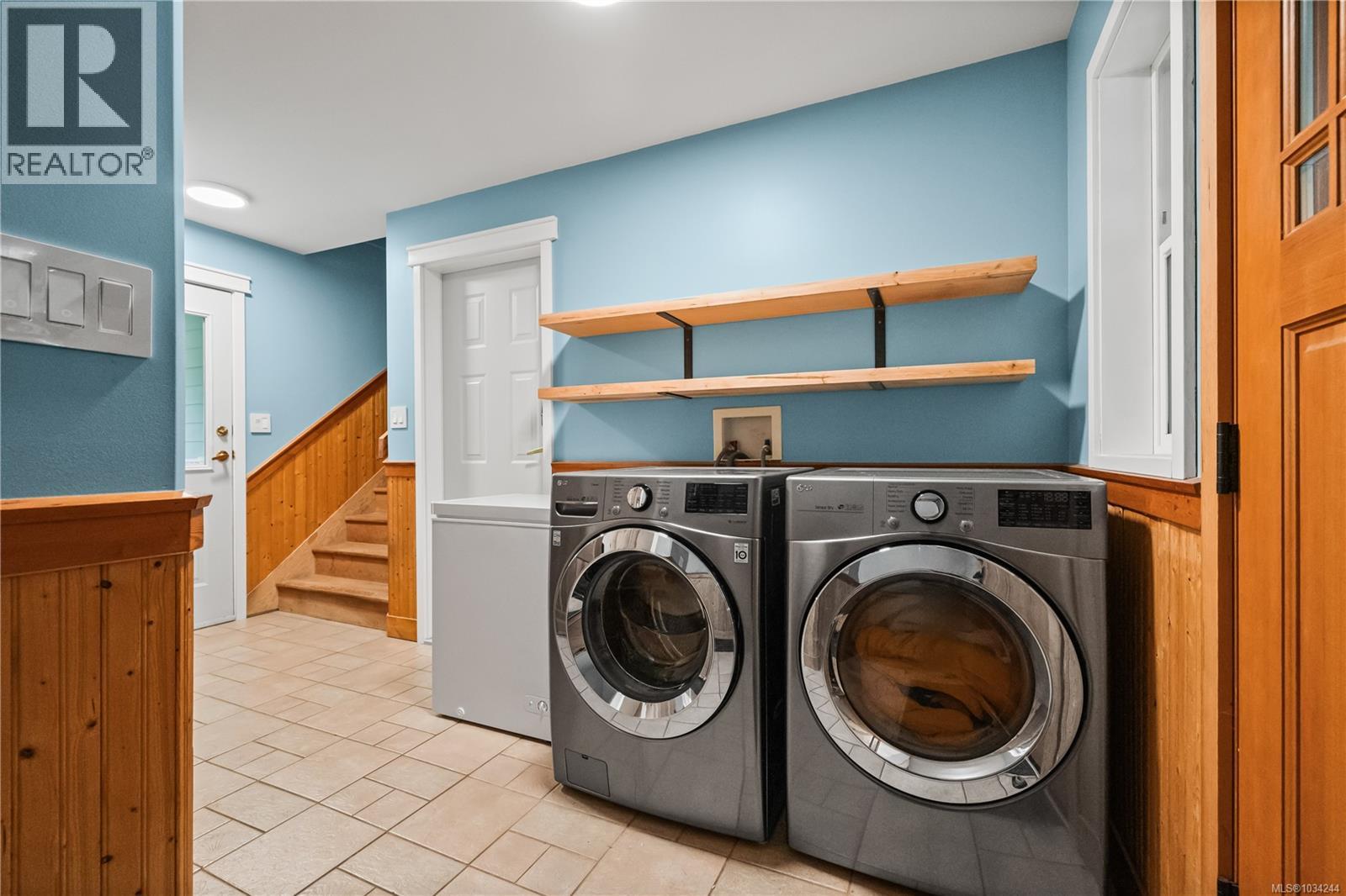 583 Nature Park Dr - 33