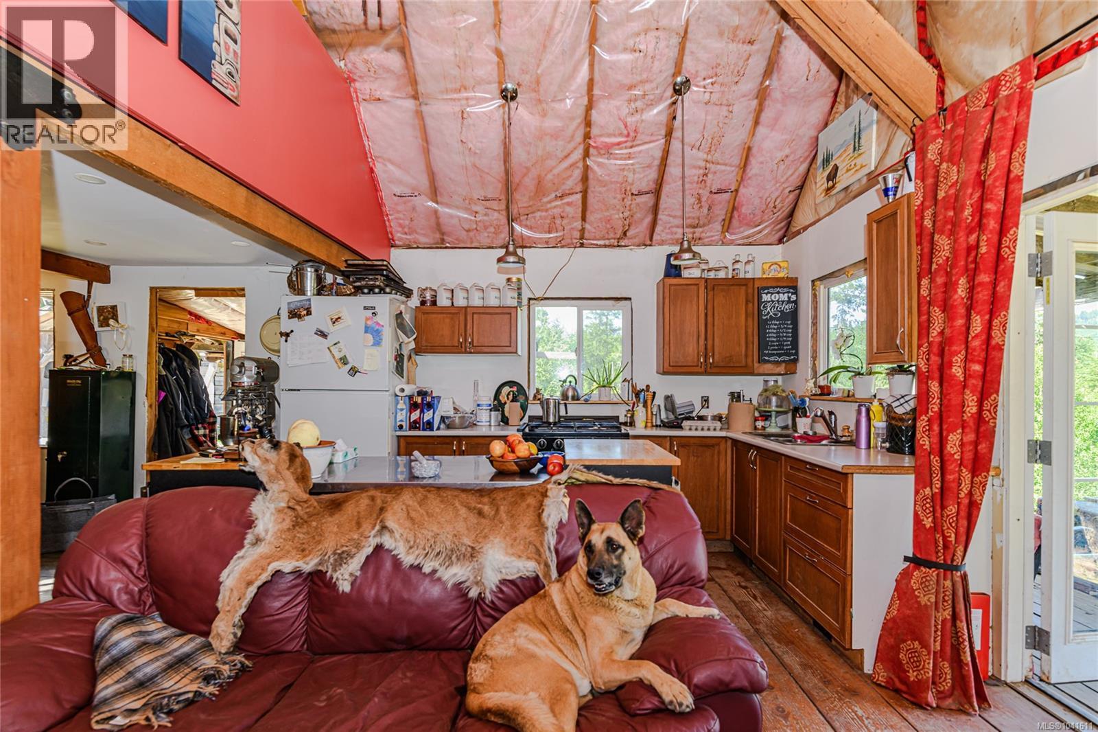 1890 Sooke Lake (Off) Rd - 41