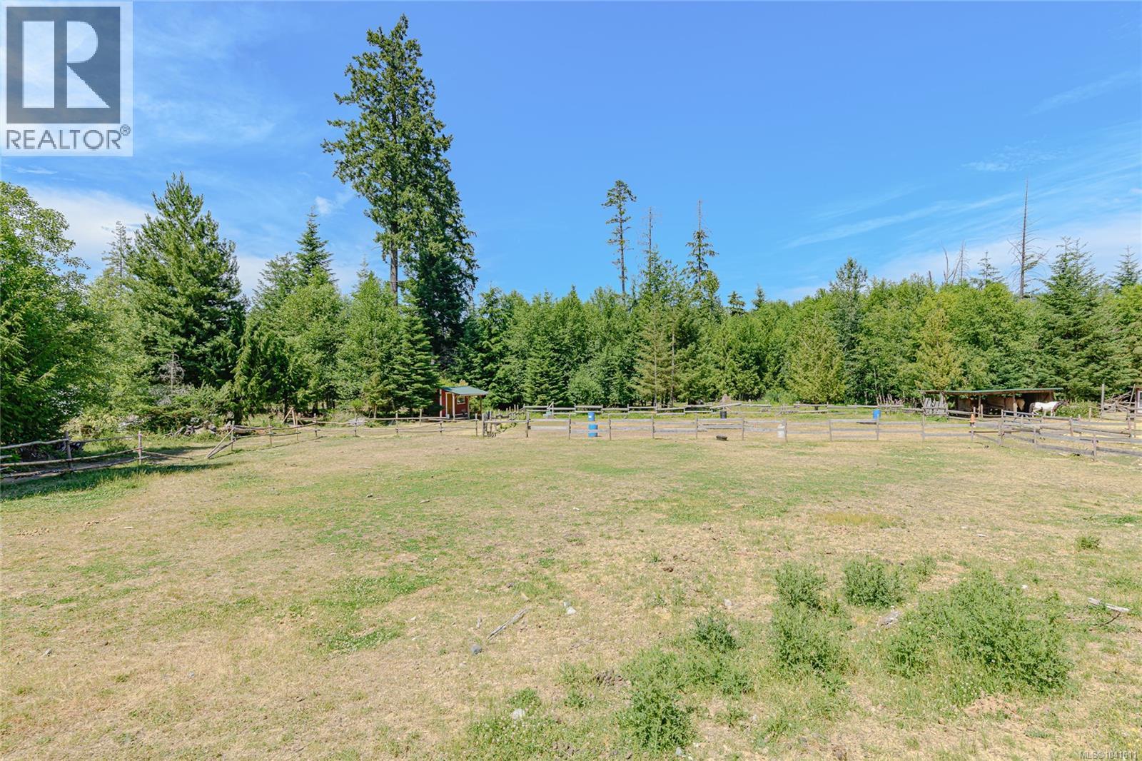1890 Sooke Lake (Off) Rd - 66
