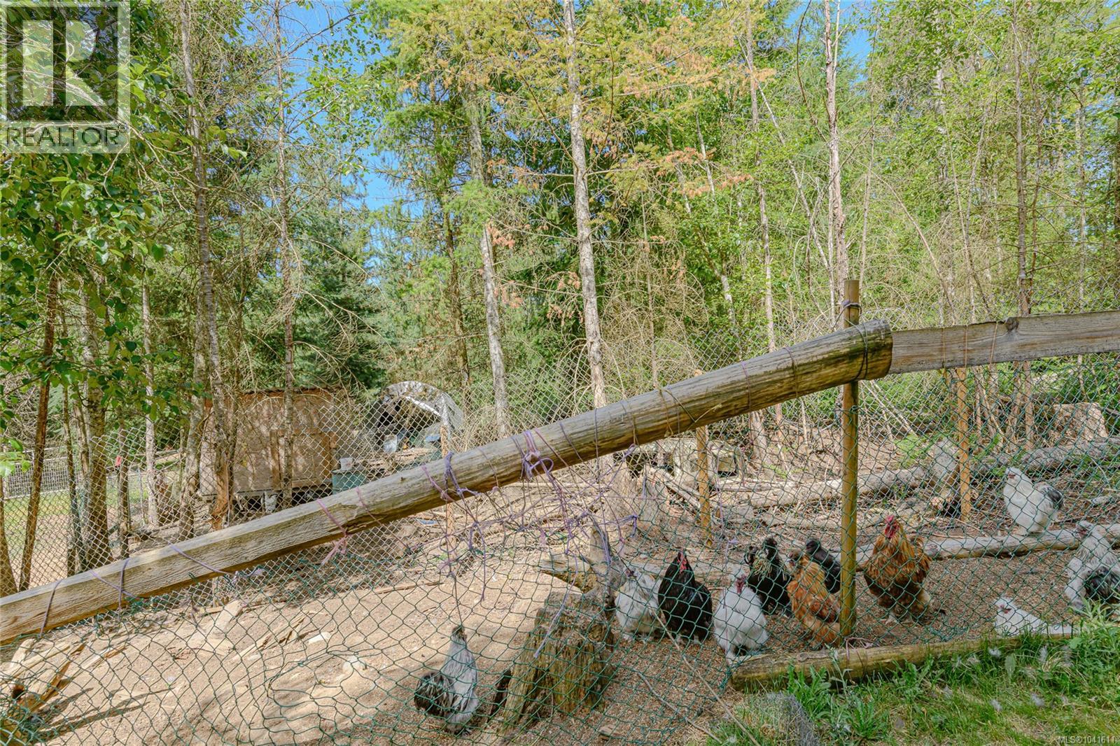 1890 Sooke Lake (Off) Rd - 75