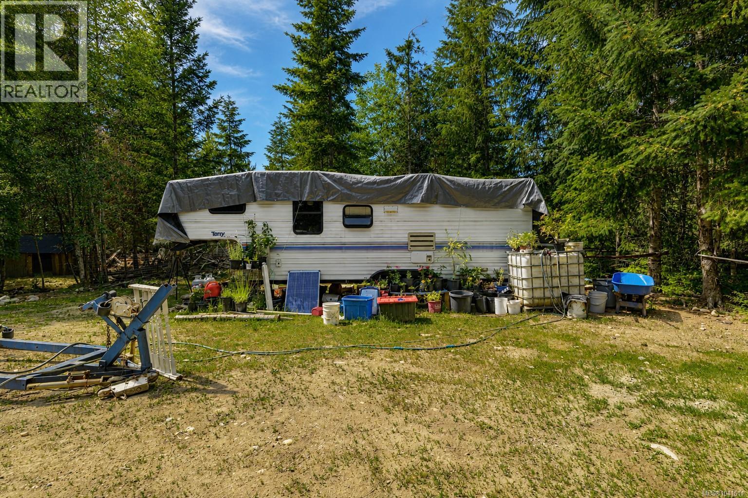 1890 Sooke Lake (Off) Rd - 73