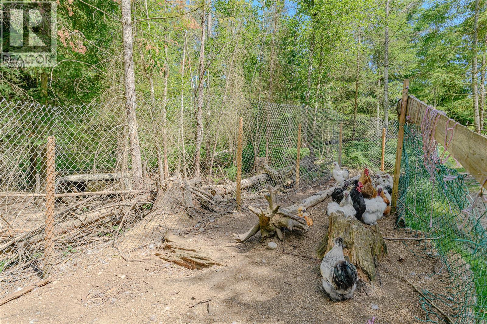 1890 Sooke Lake (Off) Rd - 74