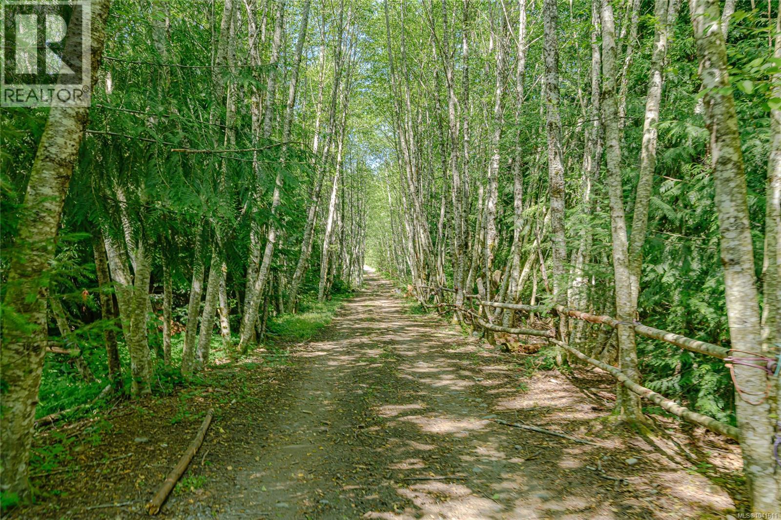 1890 Sooke Lake (Off) Rd - 82