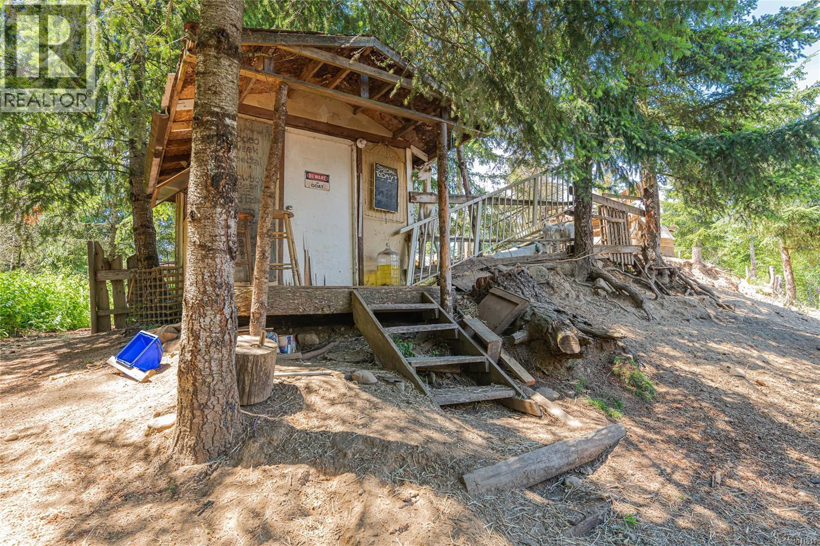 1890 Sooke Lake (Off) Rd - 22