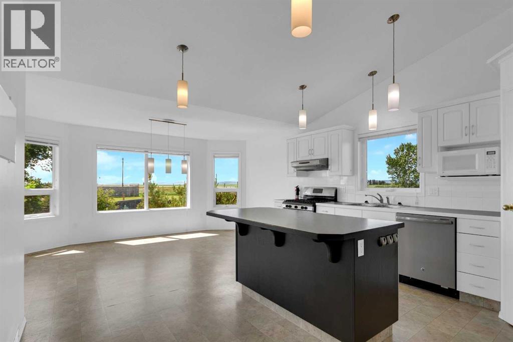 5061 48 Avenue - photo 3