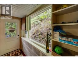 5529 Highway 31, Mirror Lake, BC V0G1M0 Photo 38