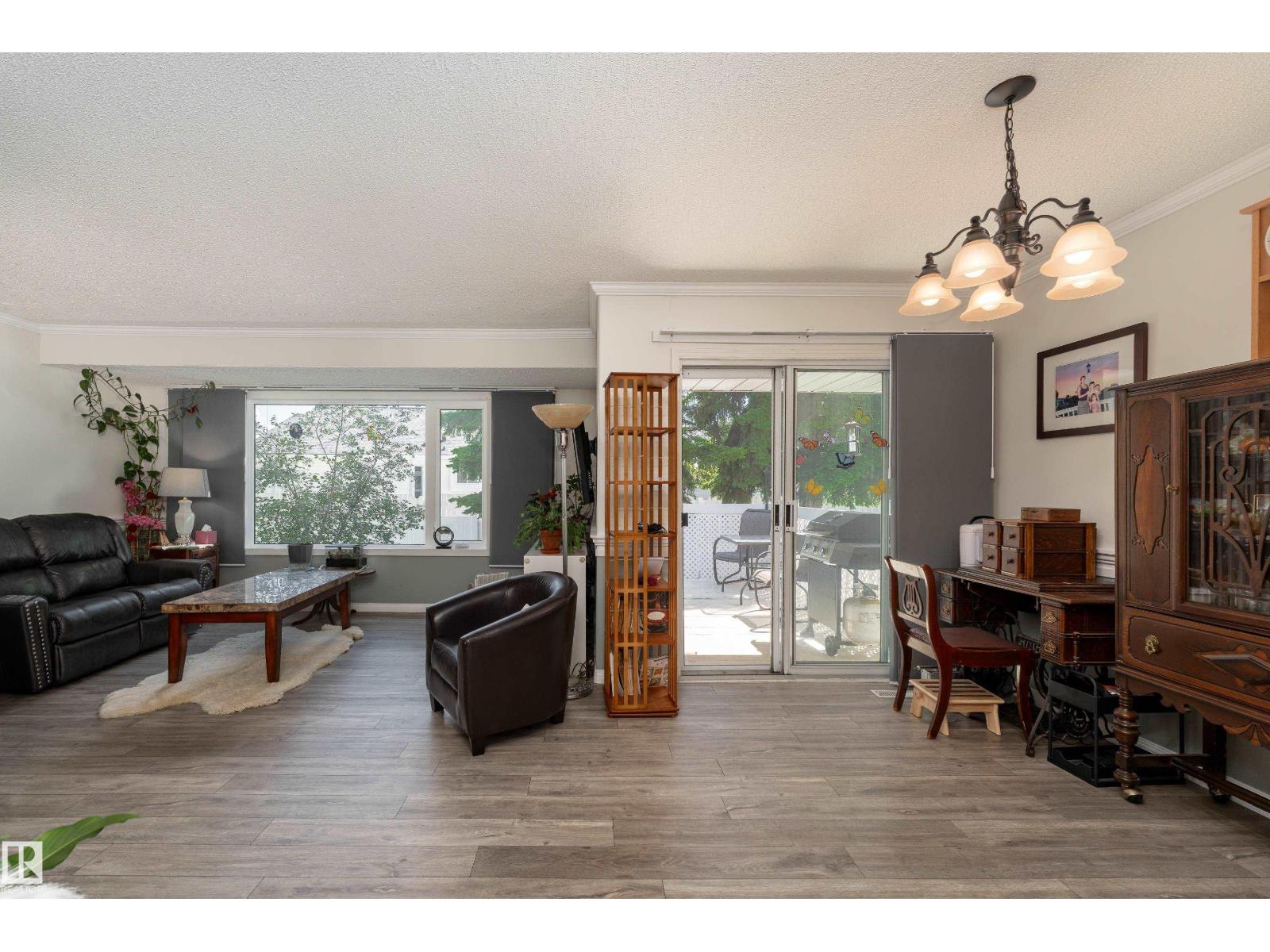 #2 1650 42 ST NW - 12